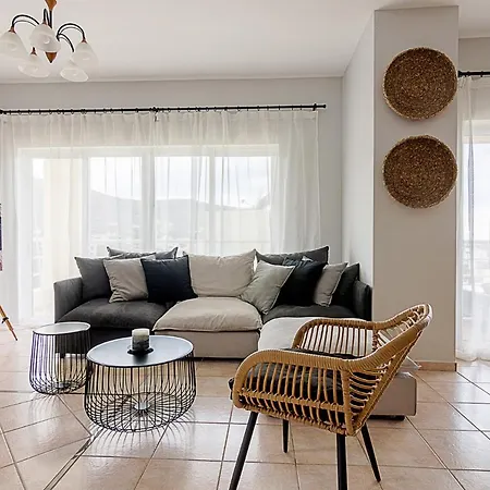 Theros Premium In Heraklion Stalida